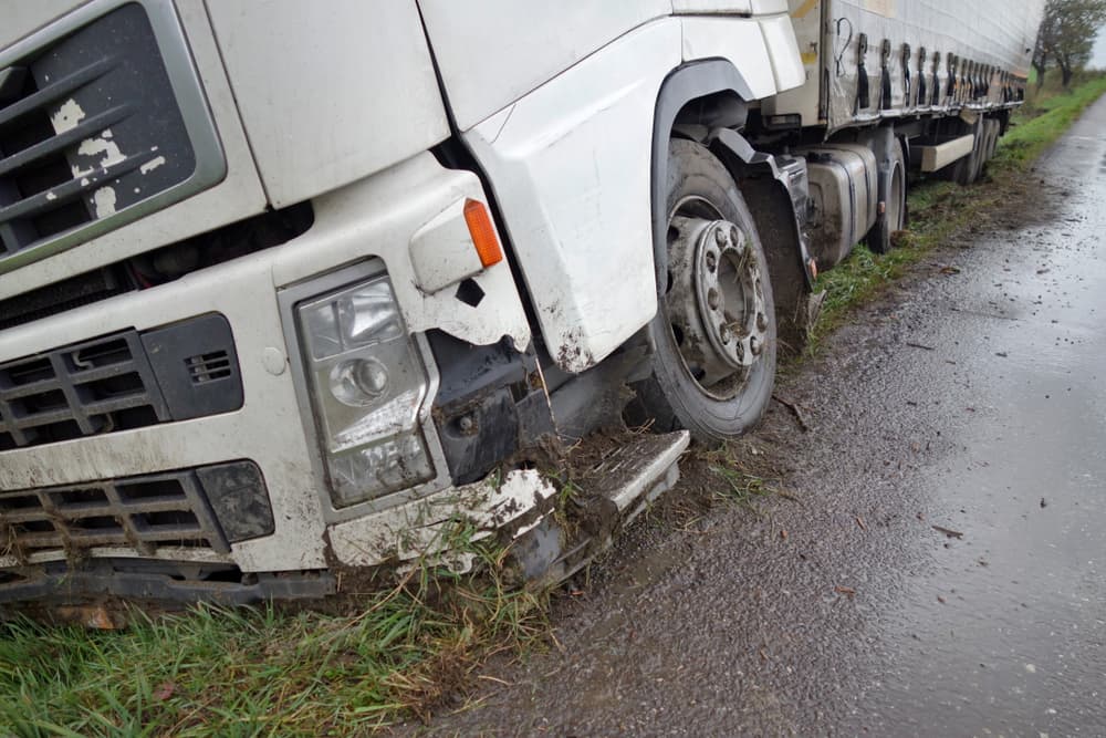 What Causes Delivery Truck Accidents in Kent, WA?​